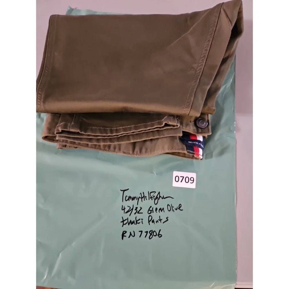 Tommy Hilfiger Pants Khaki Mens 42 x 32 Dark Tan Beige